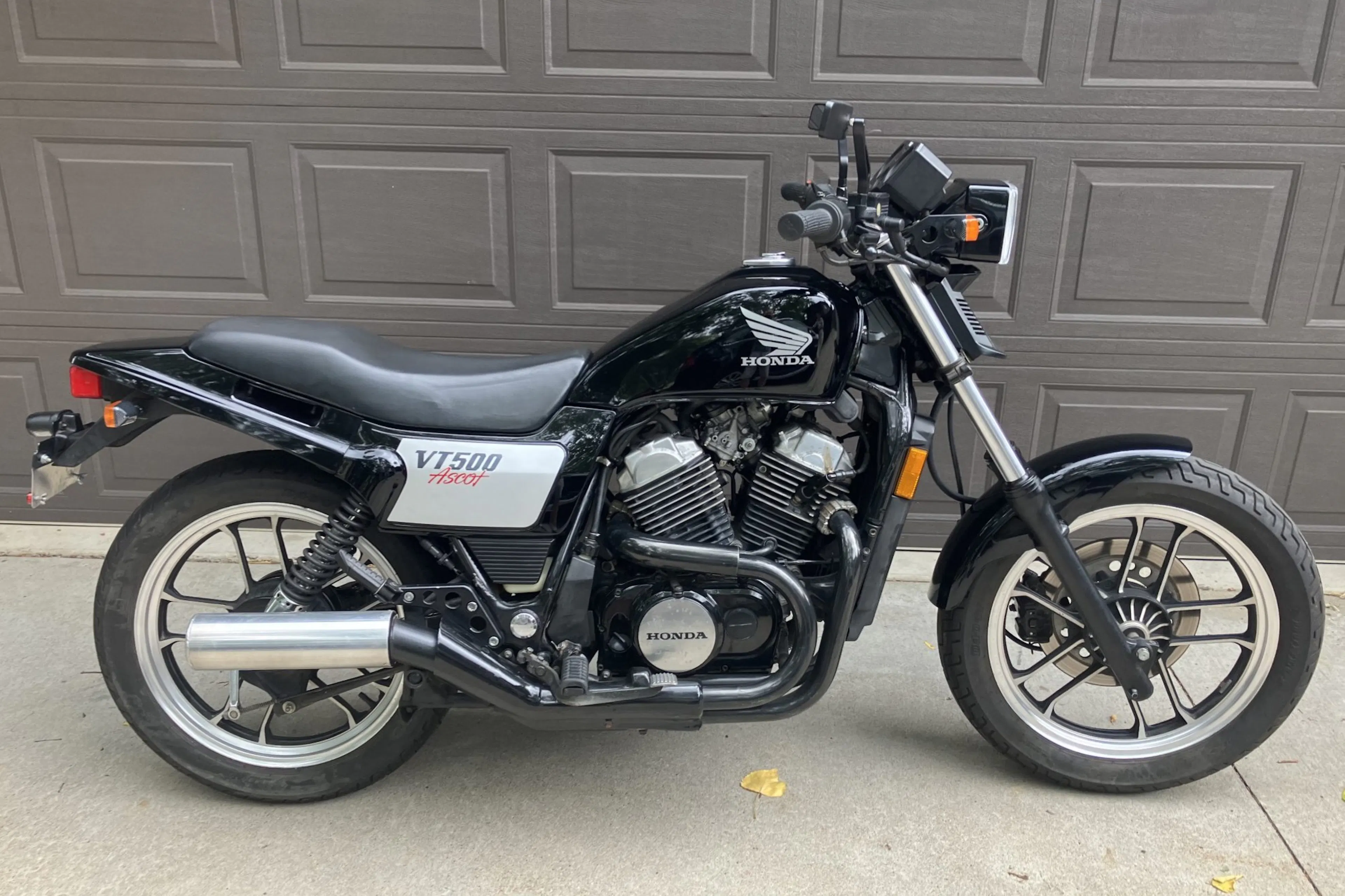 1983 Honda VT500C Shadow 500 VIN JH2PC080XDM017646 | Hagerty